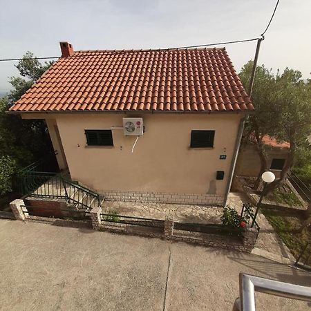 Apartman Maslina Pisak Kültér fotó