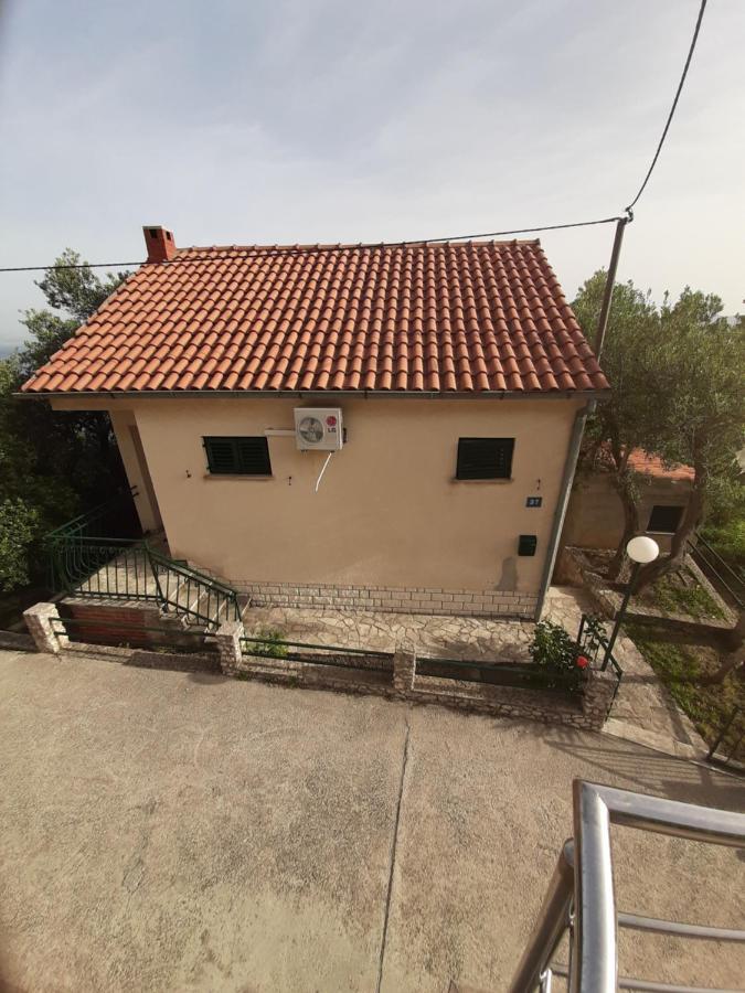Apartman Maslina Pisak Kültér fotó