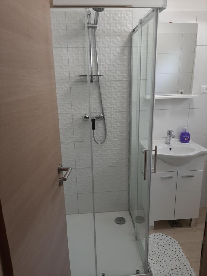 Apartman Maslina Pisak Kültér fotó