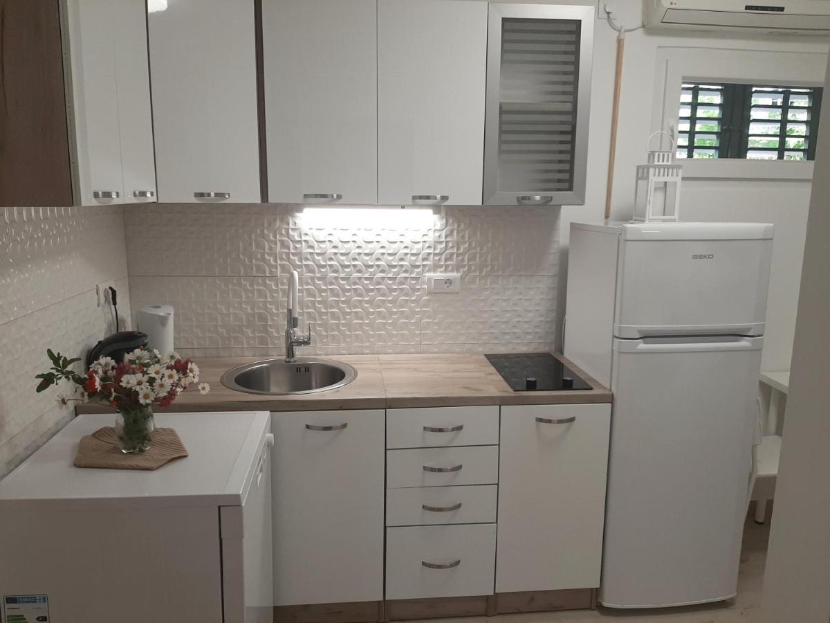 Apartman Maslina Pisak Kültér fotó